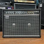 2ND Roland JC120 Jazz Chorus 2 x 12 inch 120 Watt Stereo Combo Amp