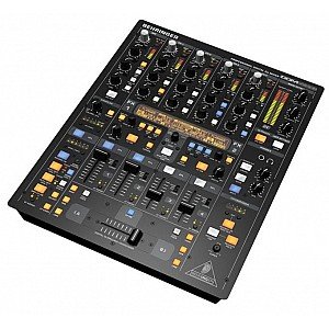 Toko Alat Musik Jual Semua Product Behringer Terlengkap Original dan Termurah