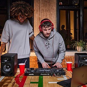 Toko Alat Musik Jual Semua Product Disk Player Terlengkap Original dan Termurah