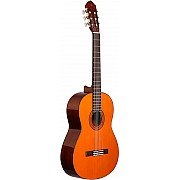 Yamaha CG102 Classical Acoustic Guitar