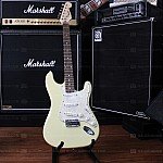 2ND Fender Custom Shop USA Stratocaster Aged White Blonde