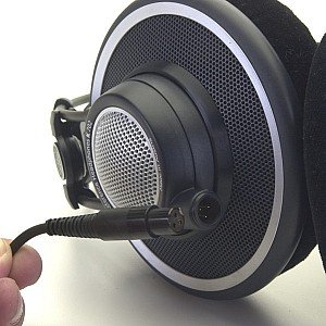 Toko Alat Musik Jual Semua Product AKG Terlengkap Original dan Termurah