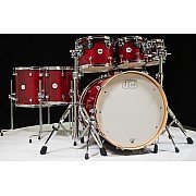 DW Design 7pc Drum Kit, Cherry Stain