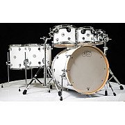 DW Design 7 Piece Drum Set, Gloss White