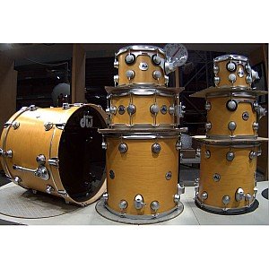 DW Collector s SSC 7 Piece Drum Kit Satin Oil Amber with Satin Chrome Hardware without Throne