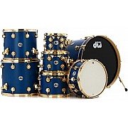 DW Collector's 7 Piece Drum kit Gold Hardware, Blue Azure