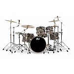 DW Collector's 7 Piece Drumkit, Black Oyster FinishPly