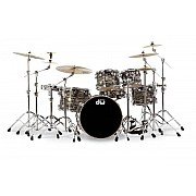 DW Collector's 7 Piece Drum kit, Black Oyster FinishPly