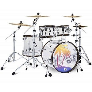 PDP 25th Anniversary 5 Piece Drumset, Clear Acrylic with Walnut stained Hoops