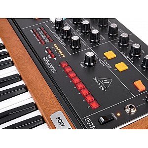 Toko Alat Musik Jual Semua Product Synthesizer Terlengkap Original dan Termurah