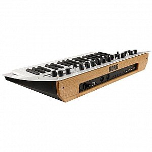 Toko Alat Musik Jual Semua Product Synthesizer Terlengkap Original dan Termurah