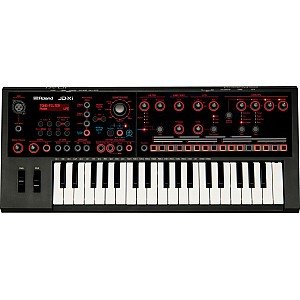 Roland JD-Xi Analog/Digital Crossover Synthesizer