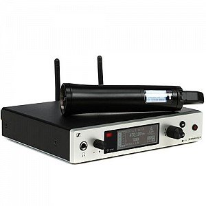 Sennheiser EW 300 G4 Base Combo Wireless Handheld Bodypack Combo Set (BW Band)