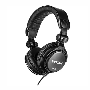 Tascam TH-02 Closed-back Studio Headphone - Black