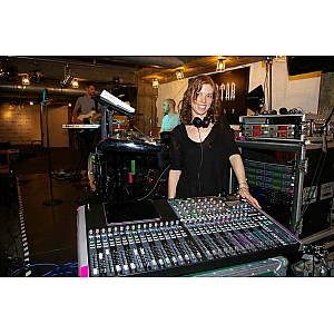 Toko Alat Musik Jual Semua Product Soundcraft Terlengkap Original dan Termurah