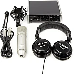 Tascam US-2x2TP-CU USB Audio Interface Bundle