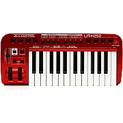 Behringer UMX250