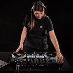 products DDJ REV7 dj