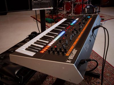 products roland jupiter x 61 key synthesizer a68862