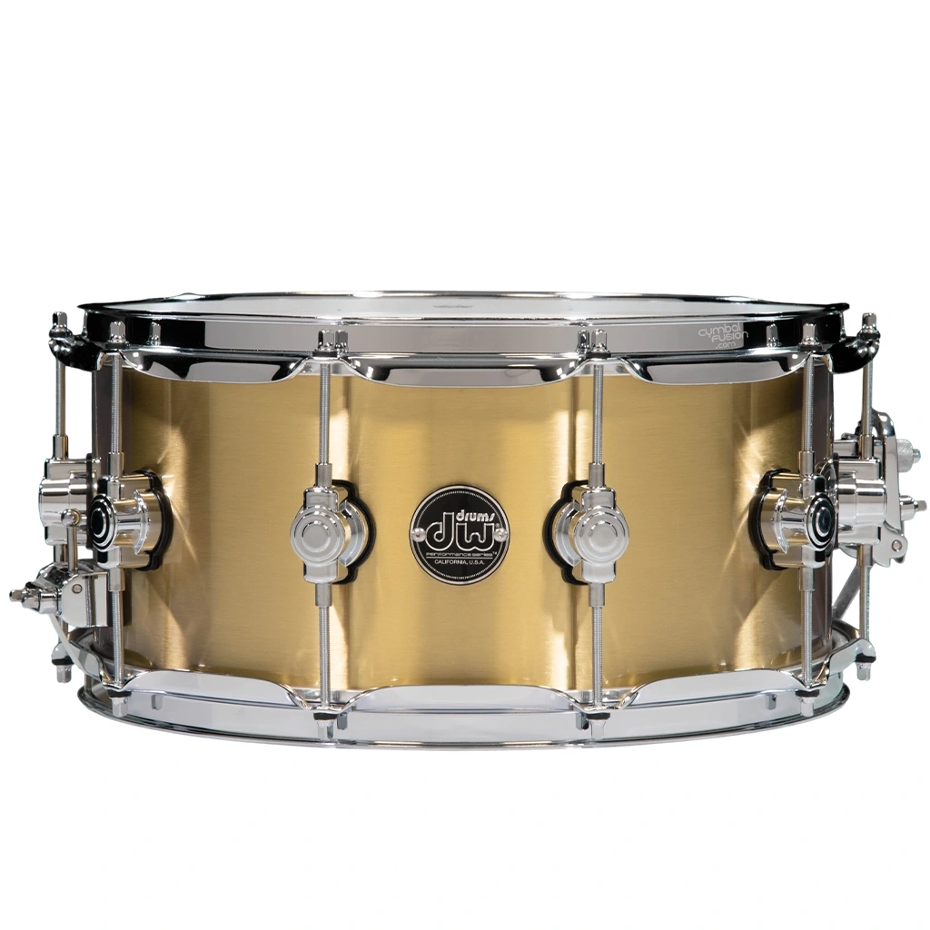 DP-MR66514SCX713 DW Performance DPMR66514SCX713 Polished Brass 14×6.5 inch Snare Drum with Chrome Hardware - Gambar 1