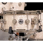 DW Collector’s DCFG26514SCX037 Jazz 14x6.5 inch Snare Drum, Vintage Marine Pearl - Gambar 2