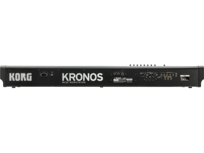 Korg Kronos 3 73 key Music Workstation Keyboard - Gambar 3